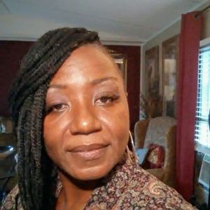 Meet your Posher, Debra